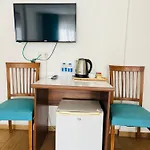 Ξενοδοχείο με διαμερίσματα Toskana